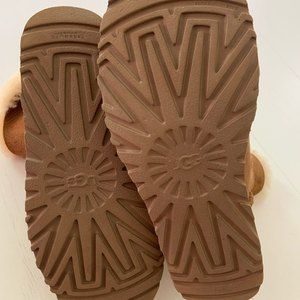 Ugg Mini Bailey Bow boots